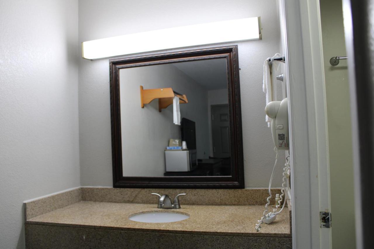 פורט וונטוורת' Savannah Inn - Savannah I-95 North מראה חיצוני תמונה
